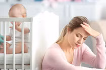 Bà bầu nên biết những cách trị chứng trầm cảm sau sinh