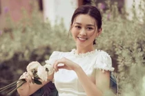 Á hậu Tường San bị soi mói vì sinh năm 2000 đã lấy chồng?