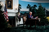 Lần đầu trả lời báo chí sau bầu cử, ông Trump nổi giận với phóng viên