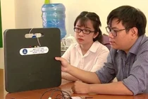 Máy chống gian lận thi cử