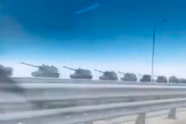 Mỹ, châu Âu và Ukraina hoảng hốt khi Nga điều quân đội đến Crimea