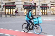 Dịch COVID-19: Đức chính thức phong tỏa toàn phần từ ngày 16/12