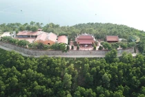 'Biệt khu, biệt phủ' trái phép trên vịnh Bái Tử Long: Ai tiếp tay cho sai phạm?