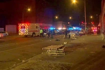 Mỹ: Xả súng giữa bữa tiệc, 15 người thương vong