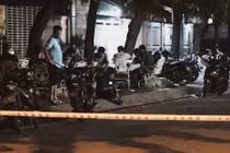 Cảnh sát phong tỏa nơi phát hiện thi thể người trong vali