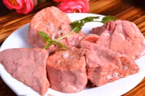  Phổi lợn xào tỏi hỗ trợ điều trị lao