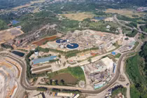 Toàn cảnh nhà máy khai thác chế biến khoáng sản tại mỏ đa kim Núi Pháo