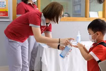 Chuẩn bị cho trẻ mầm non Hà Nội đến trường