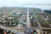 Tạm dừng tách thửa, chuyển nhượng đất đai tại nhiều nơi ở Hạ Long