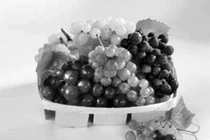 Không ăn nho khi uống thuốc cao huyết áp