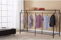 Tránh hong phơi quần áo trong nhà