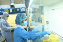 1 trong 3 ca nhiễm Omicron trong cộng đồng là bác sĩ Bệnh viện Chợ Rẫy