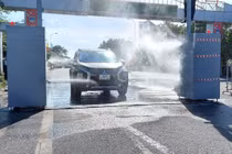 Cơ chế khử khuẩn xe tự động