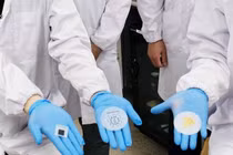 Pin giấy in phân hủy sinh học