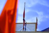 Cách treo cờ rủ Quốc tang đúng quy định