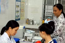 Hà Nội tuyên dương các gia đình tiêu biểu sinh con gái một bề