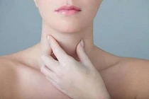 Kích thích huyệt trị vướng họng