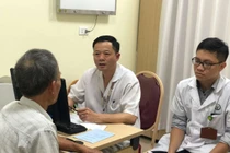 Mất "chức năng" đàn ông sau khi uống 10 thang thuốc nam mua hội chợ