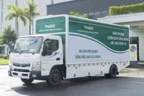 Thaco thần tốc lắp ráp xe tiêm chủng lưu động, tài trợ Quỹ văcxin 