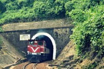 Đường sắt kiến nghị bố trí thêm 1.900 tỷ đồng cải tạo 13 hầm yếu 