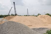 Cát sa mạc và cát biển không dùng trong xây dựng