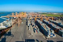 MHC: Lợi nhuận hợp nhất 6 tháng vượt mục tiêu cả năm