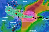 Bão số 13 bắt đầu giảm cấp
