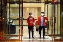 Xuất hiện 8 F0 tại khách sạn tuyển Việt Nam lưu trú