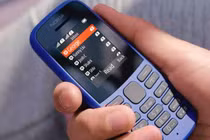 Tiến tới xóa sổ điện thoại “cục gạch”