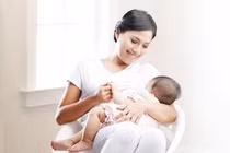  Tự ý bỏ thuốc điều trị suy giáp khi cho con bú