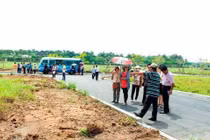 Ai quản giá đất tăng do sốt tin đồn?