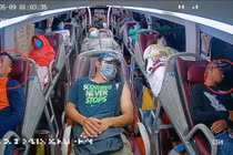 Camera trên xe khách sẽ giúp phát hiện ngay những hành khách không đeo khẩu trang, giúp phòng chống lây nhiễm dịch Covid-19 trên xe khách.