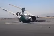 Liên quân Ả rập Xê út không kích dữ dội, sân bay quốc tế Sanaa ngừng hoạt động