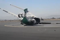 Liên quân Ả rập Xê út không kích dữ dội, sân bay quốc tế Sanaa ngừng hoạt động