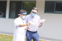 Bệnh nhân nCoV 71 tuổi xuất viện