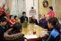 Trao quà cho các bệnh nhi nặng khó khăn