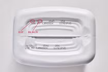 Hình ảnh số lô sản phẩm sữa Abbott có nguy cơ nhiễm khuẩn đã được xuất khẩu từ Mỹ tới Việt Nam. 