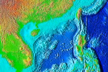 Cựu thủy thủ tàu ngầm Mỹ nói gì về vụ va chạm của USS Connecticut trên Biển Đông ?