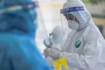 Hà Nội: Bệnh nhân Covid-19 ở Cầu Giấy tái dương tính sau khi ra viện