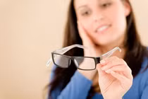 Bảo vệ mắt khỏi nguy cơ trở thành con đường xâm nhập của SARS-CoV-2