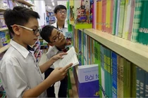 Tất cả học sinh phải có đủ SGK trước năm học mới