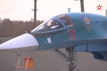 Video Máy bay ném bom chiến trường Su-34 diễn tập chiến đấu