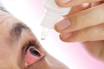Hỏng mắt vì tự ý dùng thuốc 