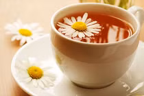 Cách chế trà hoa cúc chữa đau đầu