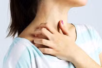 Trị ngứa da mùa đông bằng giữ ấm