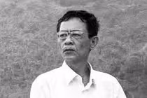 ‘Bác sĩ hoa súng’ nhà thơ Hoàng Nhuận Cầm đột ngột qua đời