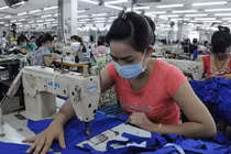 Người lao động thực hiện “3 tại chỗ” sẽ được hỗ trợ tiền ăn 1 triệu đồng/người