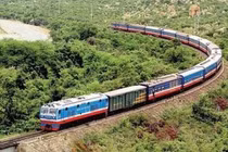 Xây đường sắt Lào Cai - Hà Nội - Hải Phòng là lãng phí?