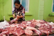 Yêu cầu các địa phương kiểm soát giá thịt lợn