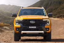 Ý kiến đóng góp của khách hàng đóng vai trò rất quan trọng để tạo ra vẻ ngoài cứng cáp và mạnh mẽ của Ranger thế hệ mới. 
